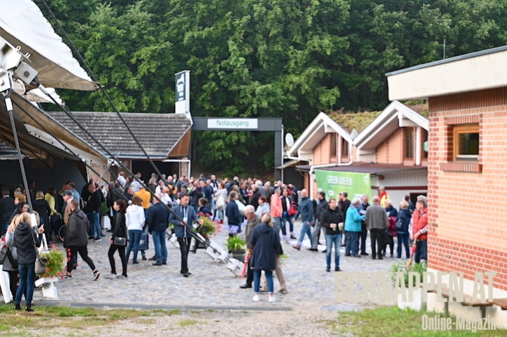 WiesenFestivalgelaendeFotoPrinzSCHNAPPENat