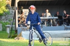 AlexOwenSchweisserinUndTaenzerinFlaschdanceFotoPrinzSCHNAPPENat