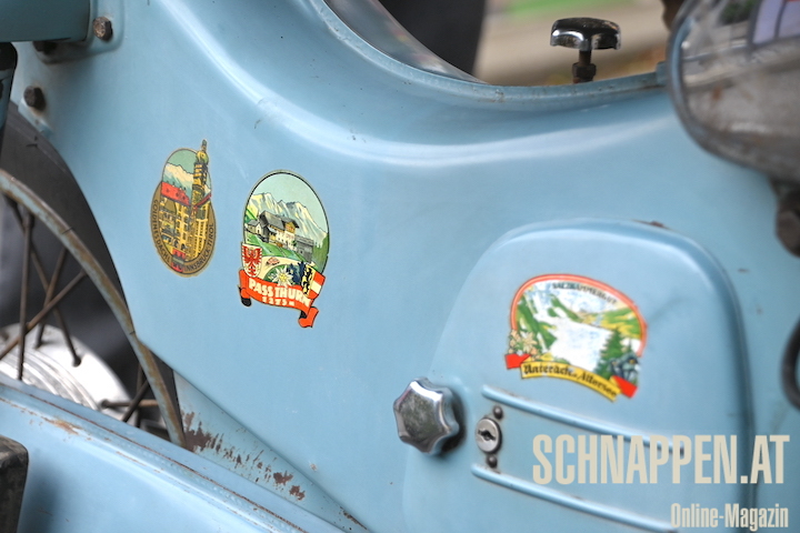 AufkleberAmOldtimerMotorradPrinzSCHNAPPENat